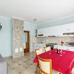 דירה With Parking Space Brsec, Opatija - 7796 Martina