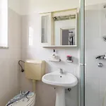 דירה With Parking Space Brsec, Opatija - 7796 Martina
