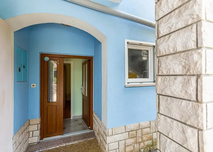 With Parking Space Brsec, Opatija - 7796 Apartman